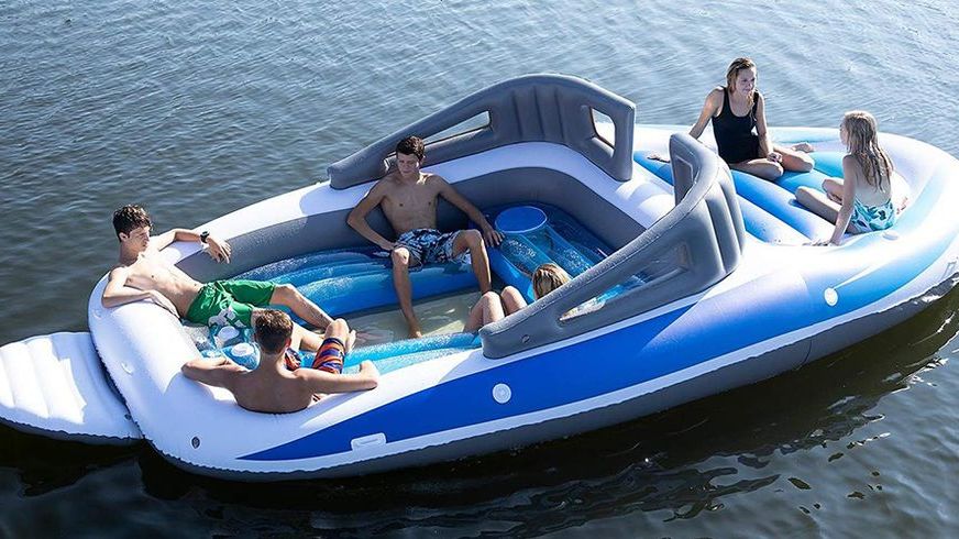 You Can Get a 20-Foot Inflatable Speedboat Float on