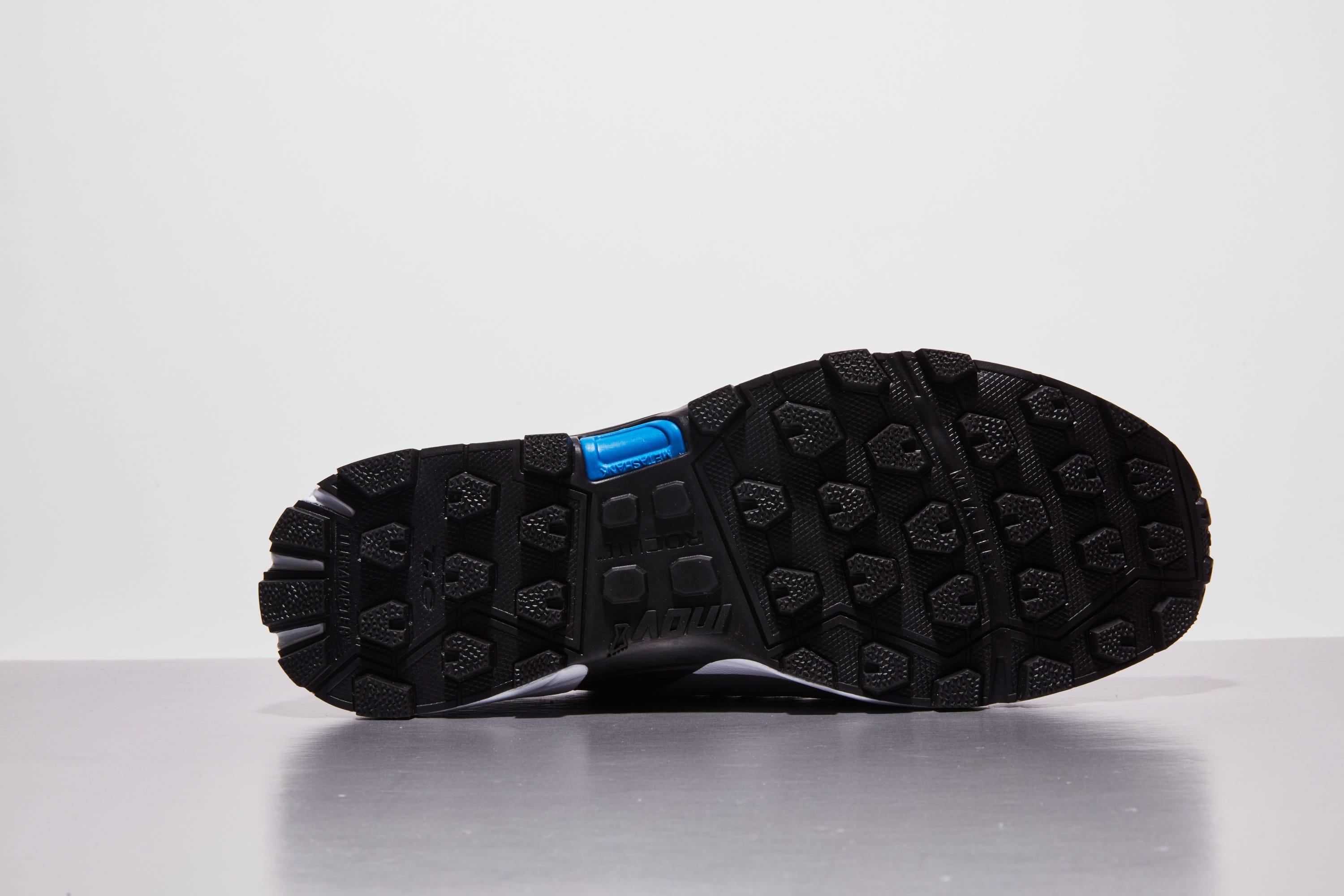 Inov8 Roclite 290