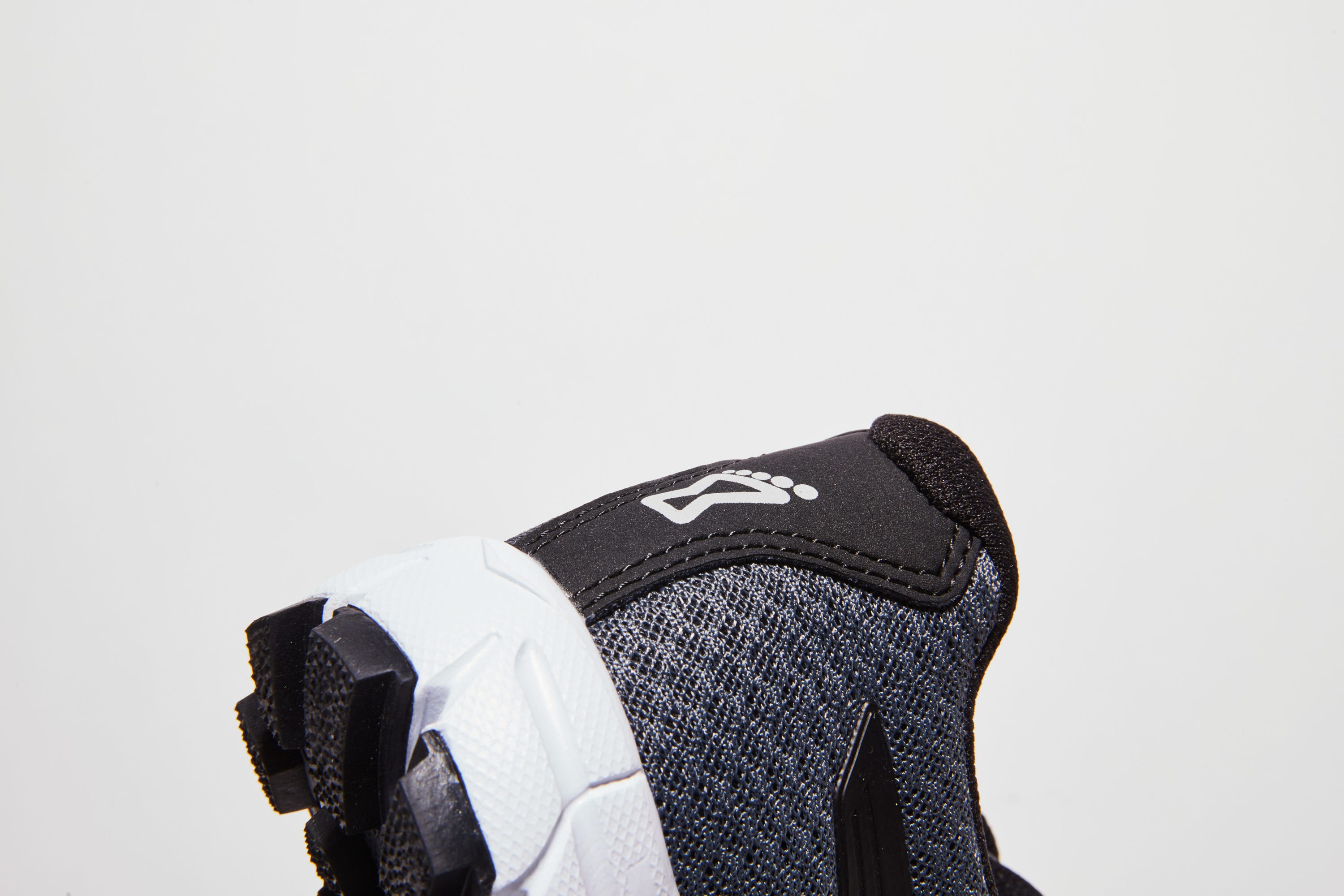 Inov8 Roclite 290