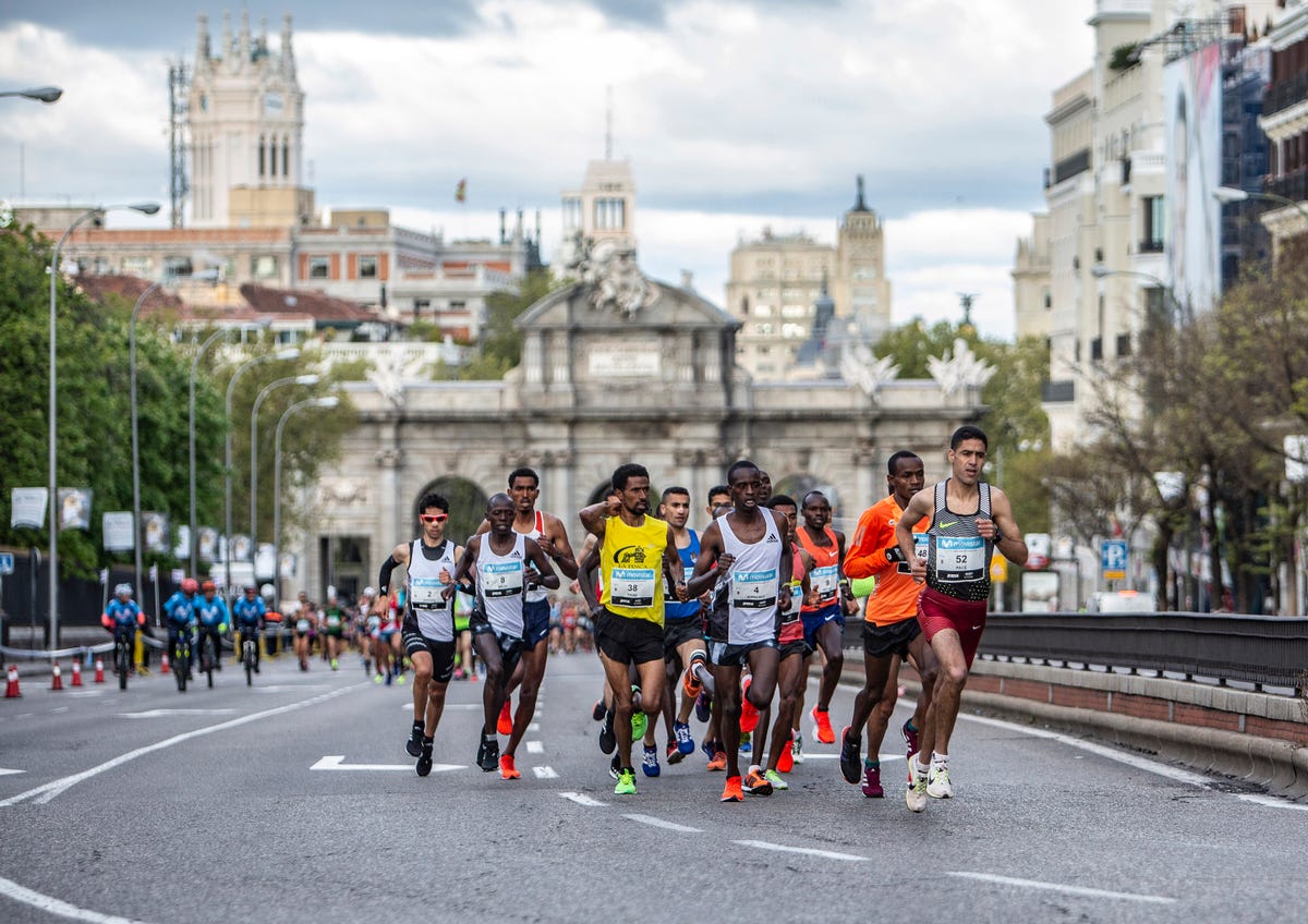 preview for El resumen del Movistar Medio Maratón de Madrid 2023