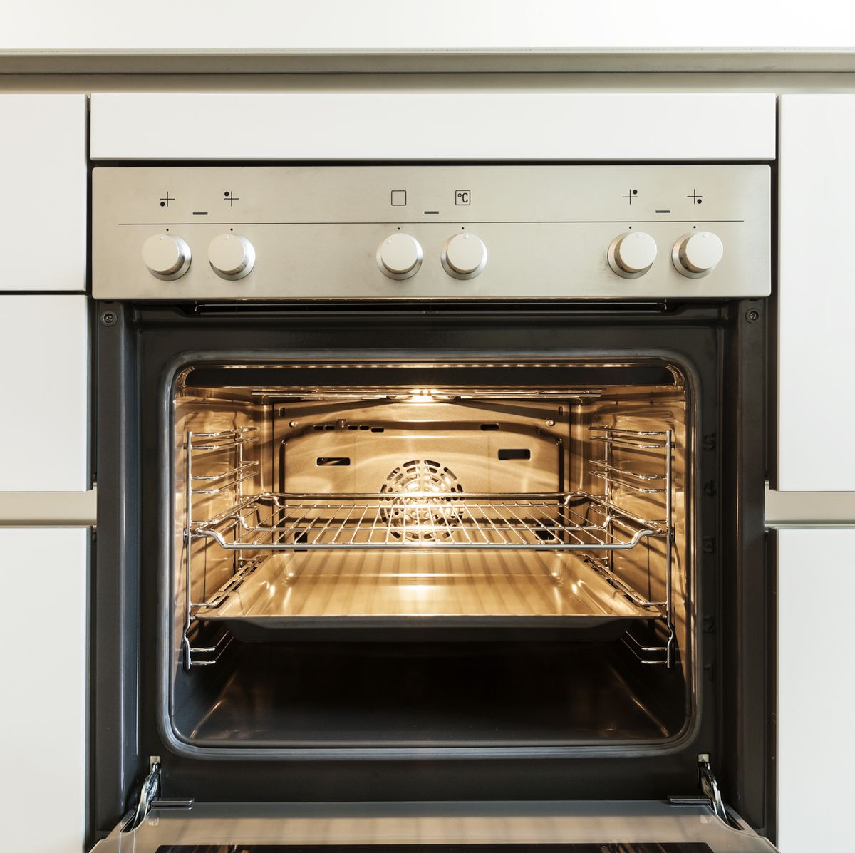 How to Clean Your Oven Using the Self-Clean Oven Function