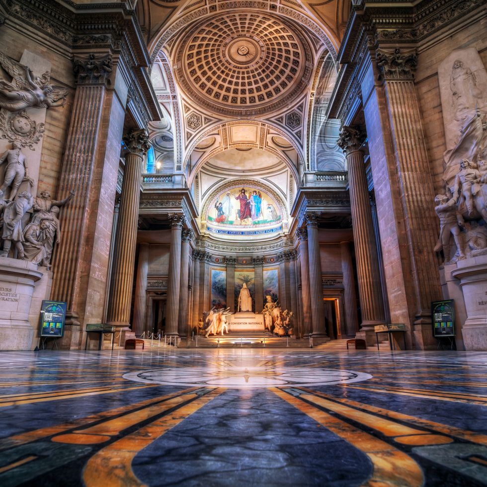 inside the pantheon paris