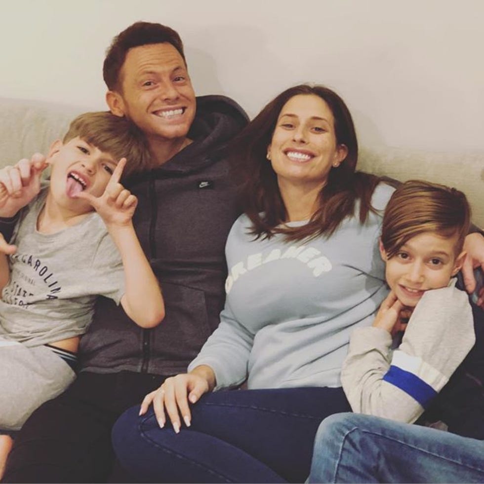 People, Facial expression, Child, Fun, Friendship, Sitting, Happy, Smile, Family taking photos together, Family, 