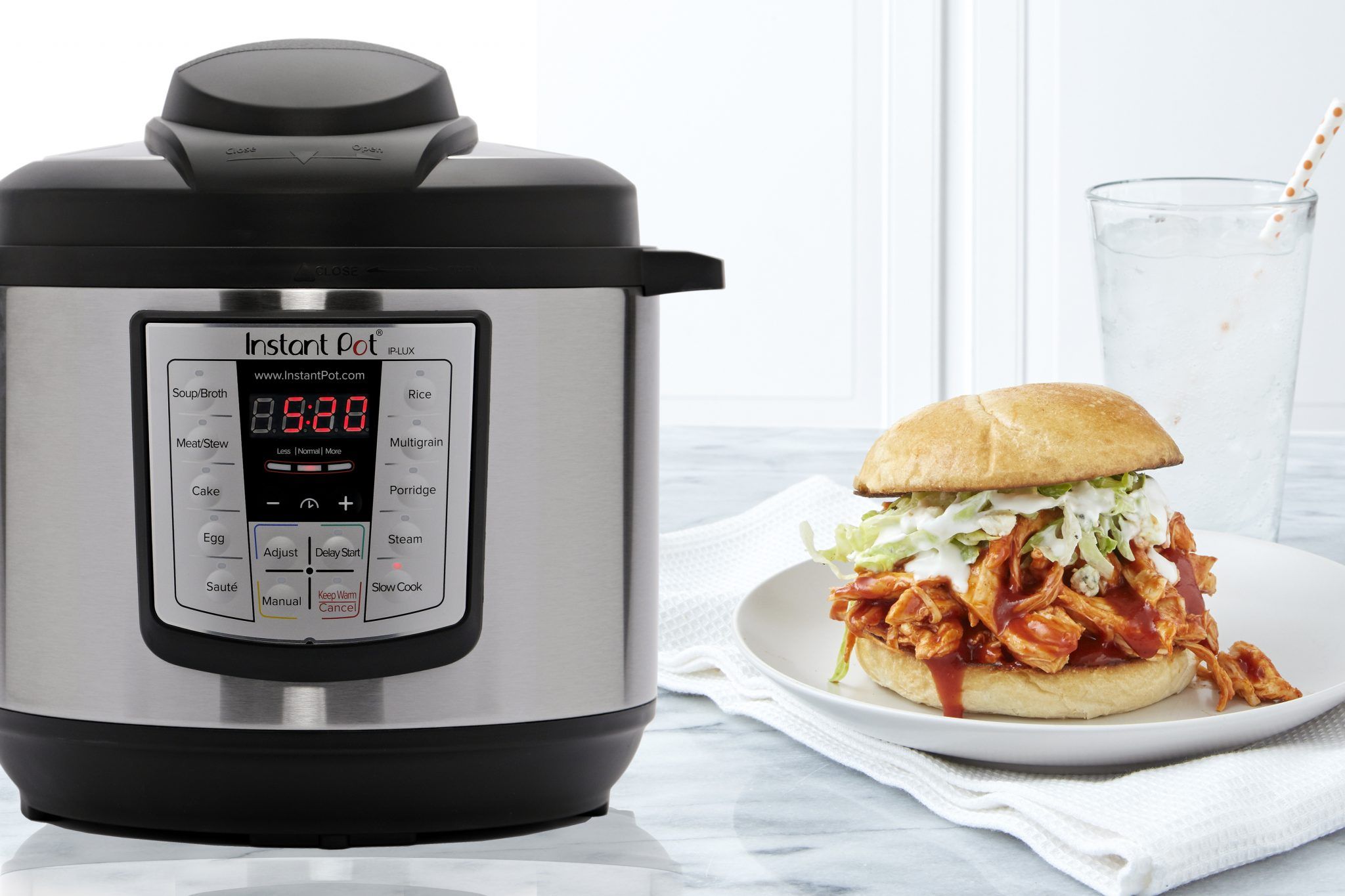 Walmart Is Having A Sale On The Instant Pots Lux60