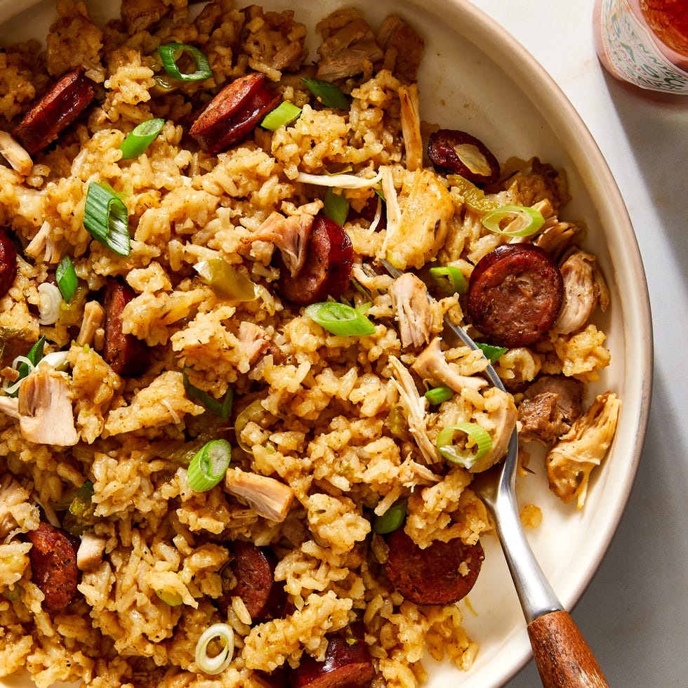 https://hips.hearstapps.com/hmg-prod/images/instant-pot-jambalaya-square-1674050072.jpg?crop=0.669xw:1.00xh;0.238xw,0&resize=980:*