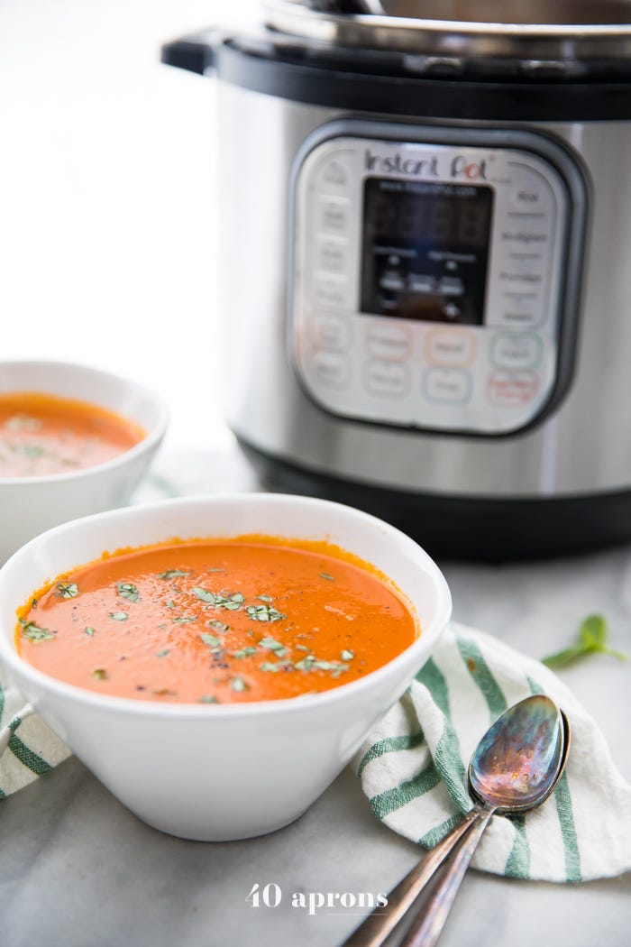 https://hips.hearstapps.com/hmg-prod/images/instant-pot-tomato-soup-instant-pot-soups-1548968641.jpg?crop=1xw:1xh;center,top&resize=980:*