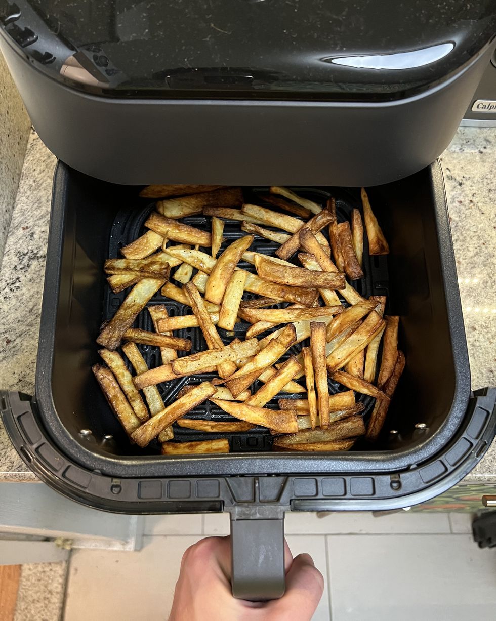 fresh french fries came out unevenly crispy but fluffy on the inside in my instant vortex plus air fryer review