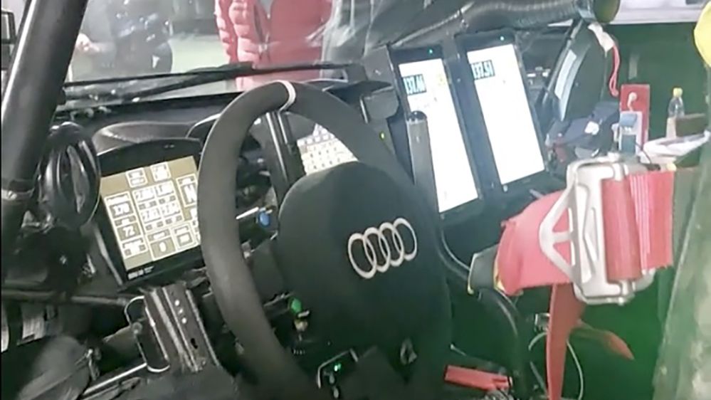 preview for El interior del Audi RS Q e-tron ganador del Dakar RS Q con Sainz, grabado in situ