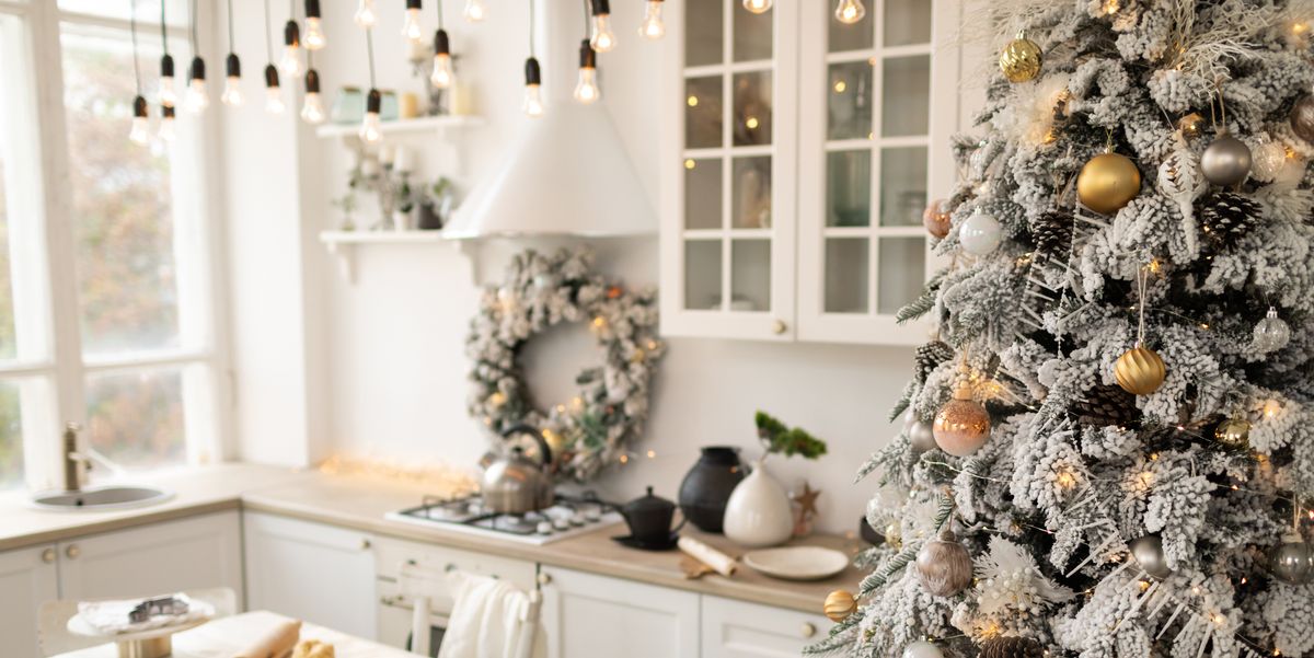20+ Christmas Kitchen Decor Ideas - How to Decorate Your Kitchen ...