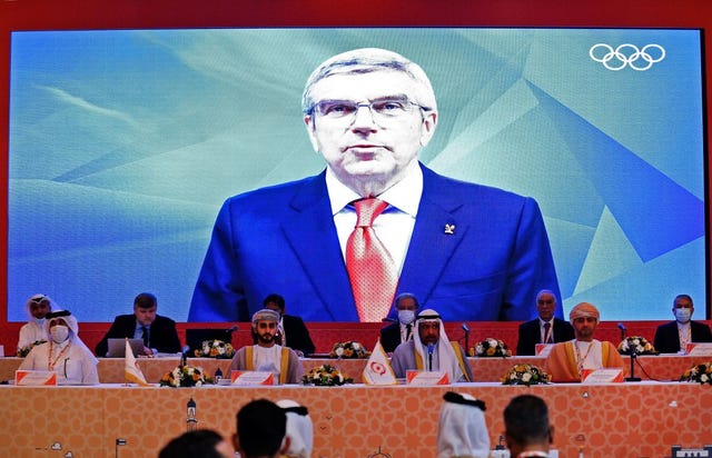 thomas bach, presidente del comité olímpico internacional, atiende virtualmente una conferencia
