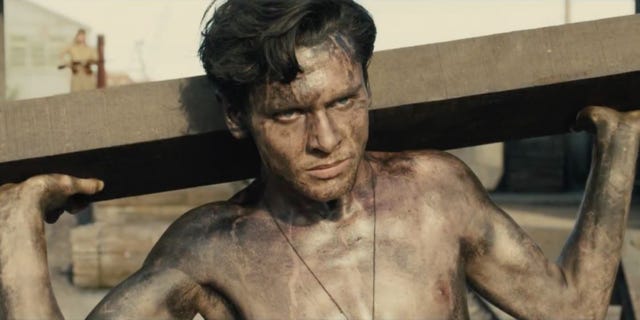 'invencible' 2014, con jack o'connell