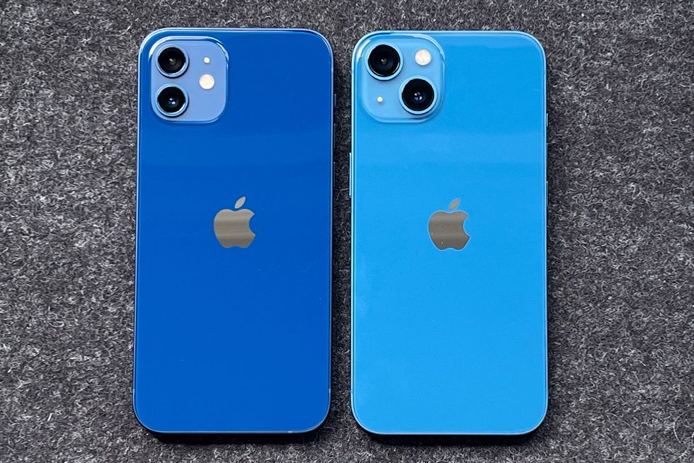 iphone 12 and iphone 13 cameras