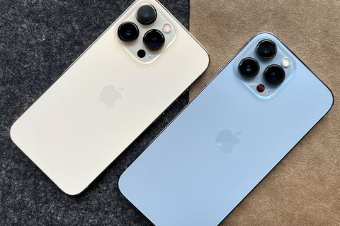 white apple iphone 13 pro and blue apple iphone 13 pro max