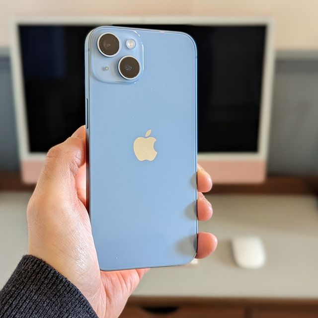 New Video Offers First Hands-On Look at New Green and Alpine Green iPhone  13 and iPhone 13 Pro Colors - MacRumors