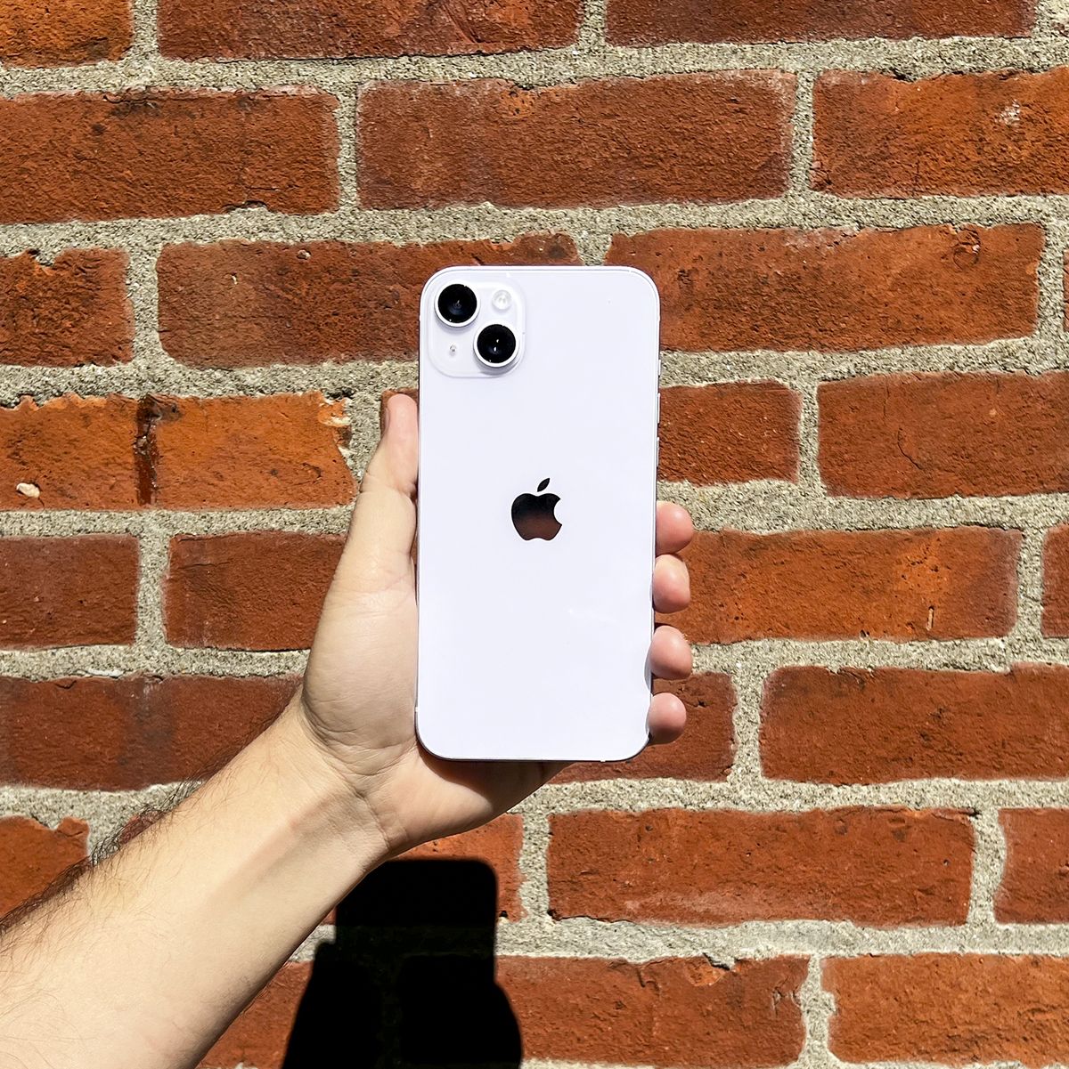 Apple iPhone 14 Plus Review: The New Default iPhone – Nextrift