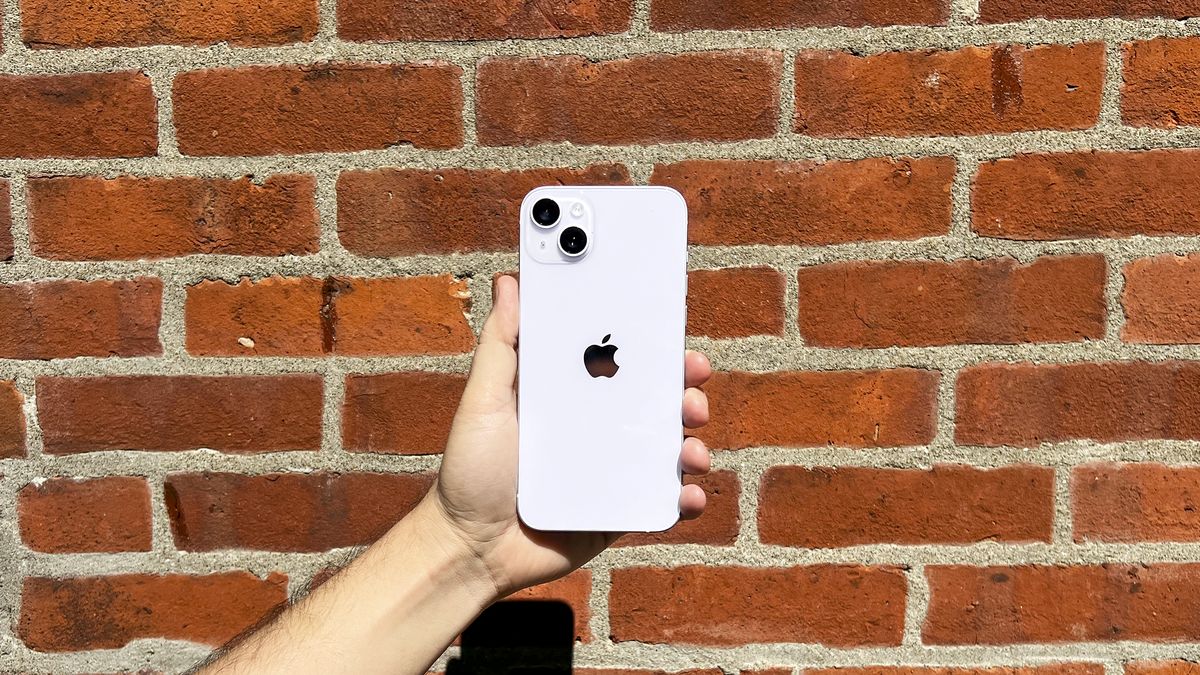 iPhone 14 Plus review: It's bigger and better