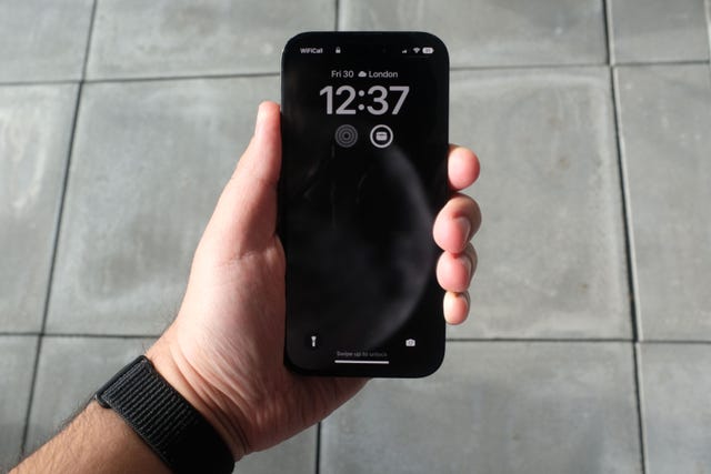 iPhone 14 vs iPhone 14 Pro