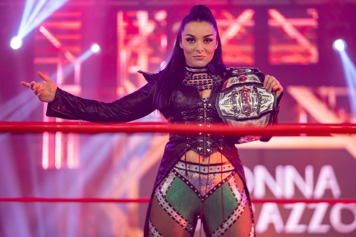 Deonna Purrazzo makes surprise AEW Dynamite debut