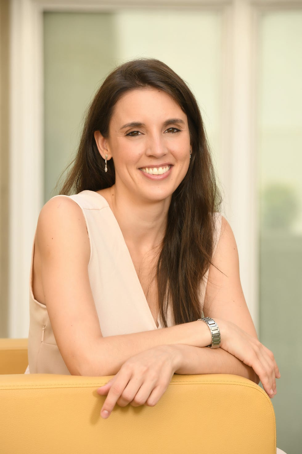 primer plano de irene montero