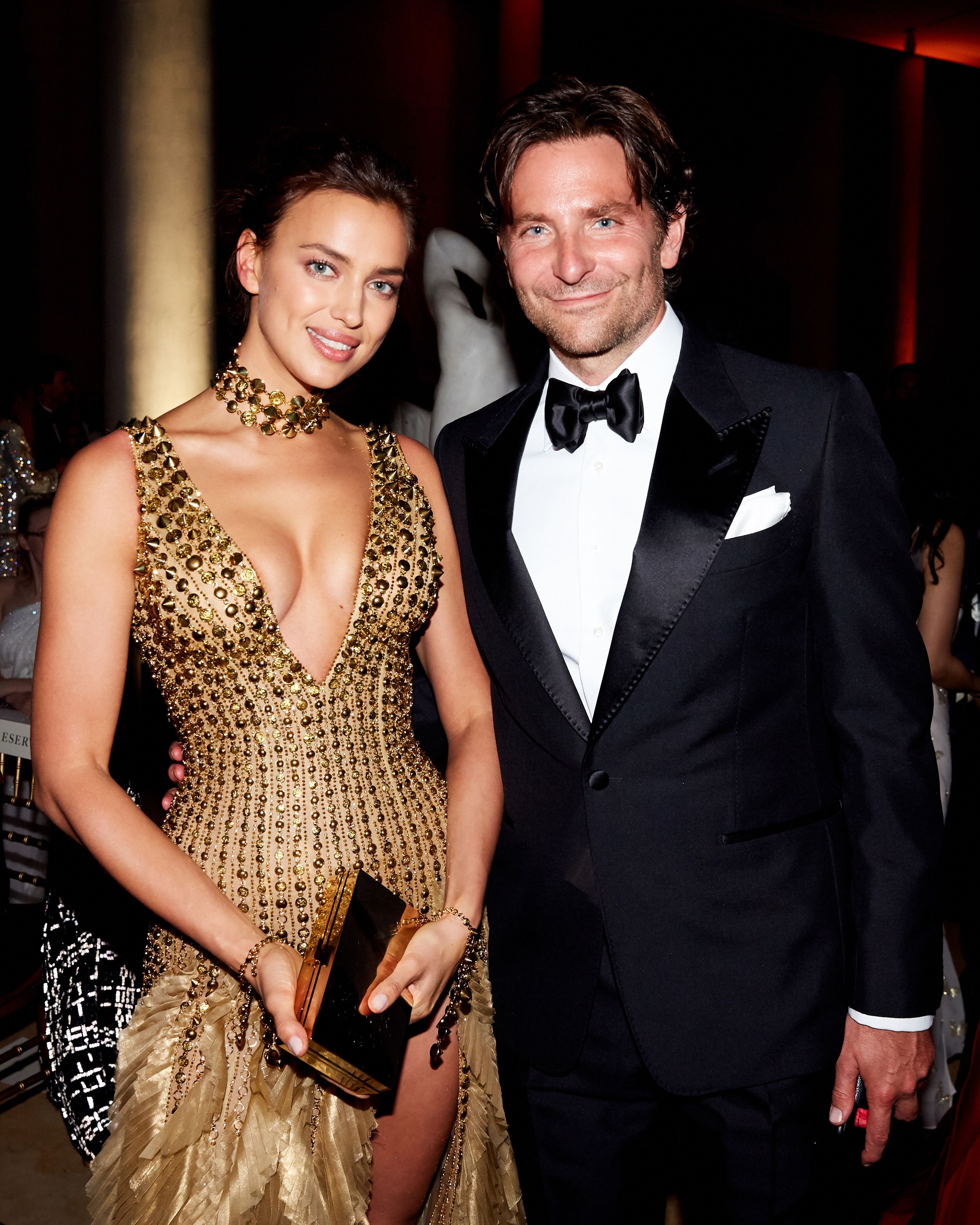 irina-shayk-bradley-cooper-premier-pelicula-1-1638467390.jpg