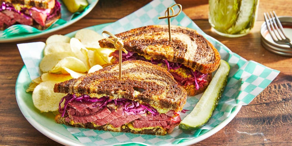 Corned beef sandwich