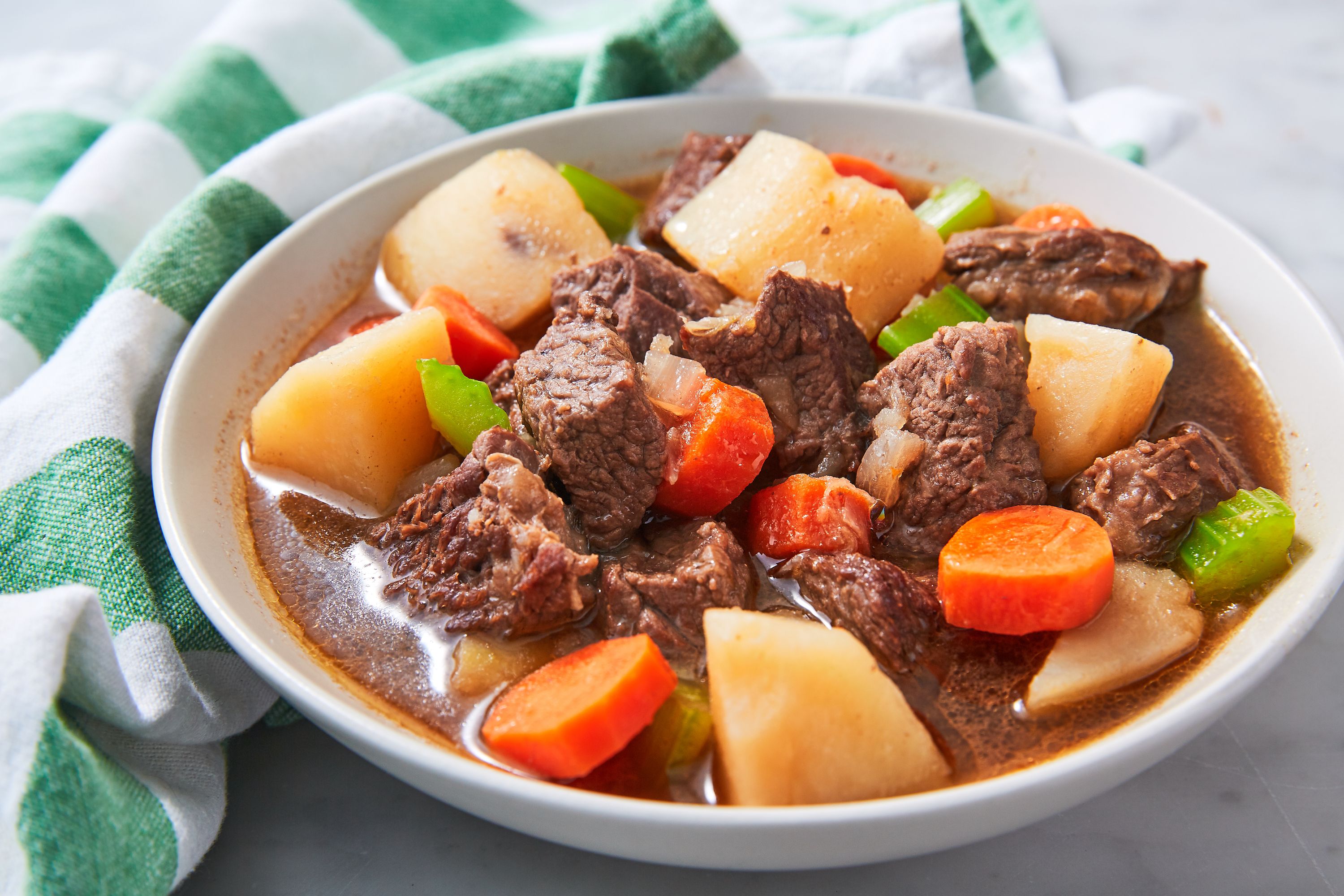 Best Irish Stew Recipe - How To Make Guinness Beef Stew