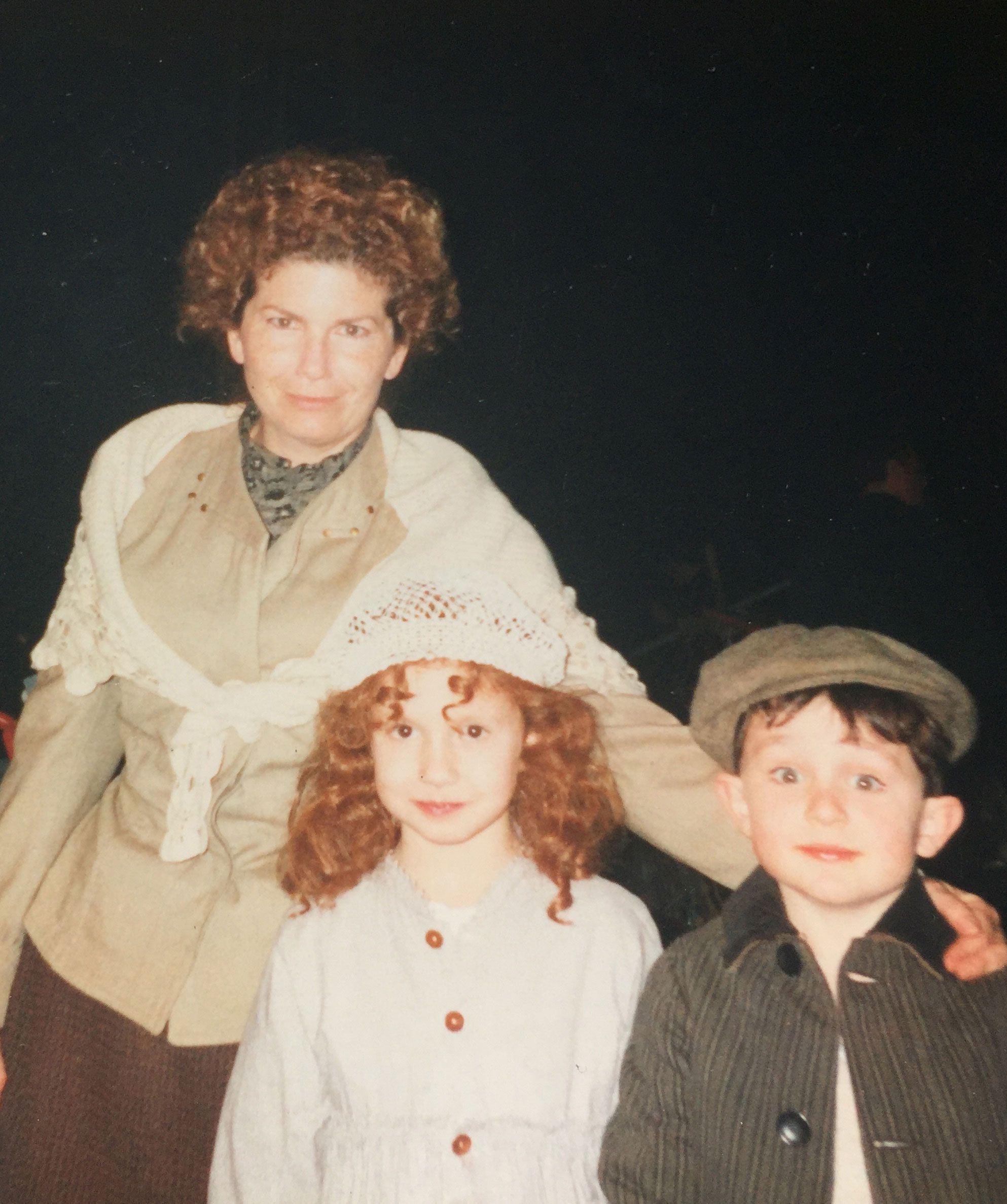 Interview With the Irish Mommy From Titanic - Interview With Jenette  Goldstein