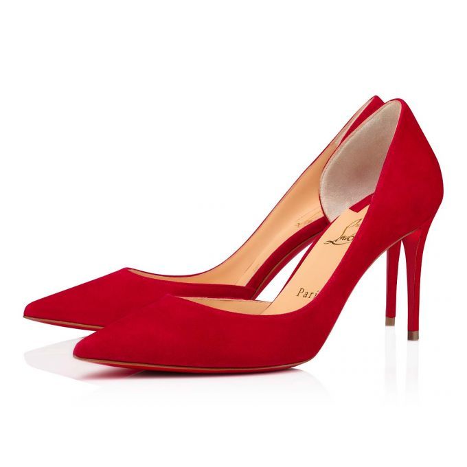 La suela roja ya es exclusividad de Louboutin  Red bottom shoes, Heels,  Christian louboutin boots