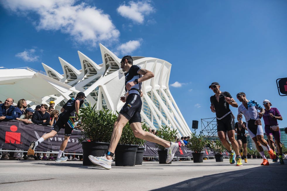 a group of people running