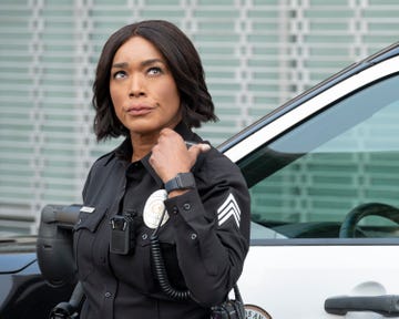 is bobby returning to 911 angela bassett comment