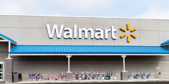 Saugus Walmart opening goes smoothly