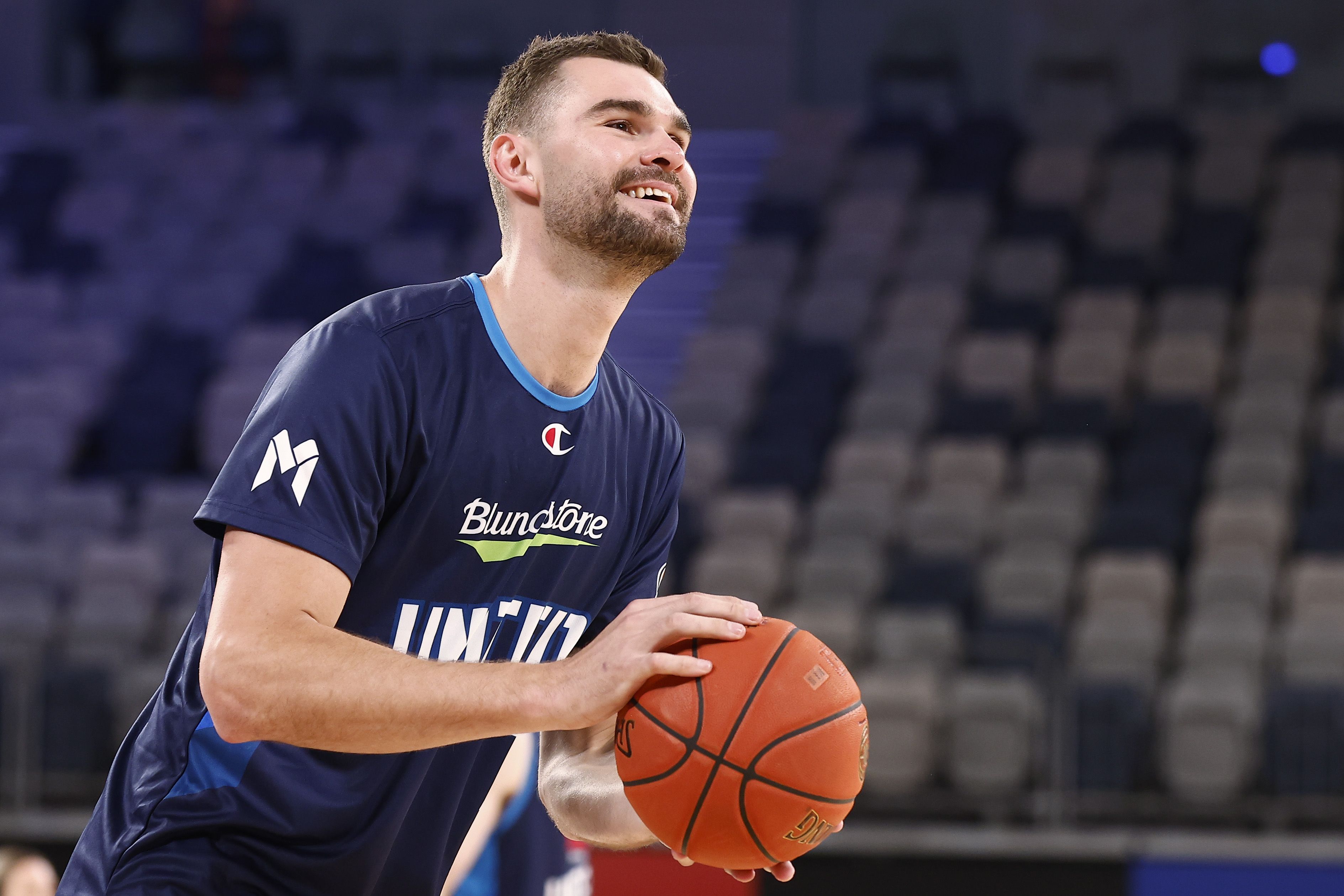 Isaac Humphries on his emotional coming out story as the first openly gay Australian  NBA player : r/nba
