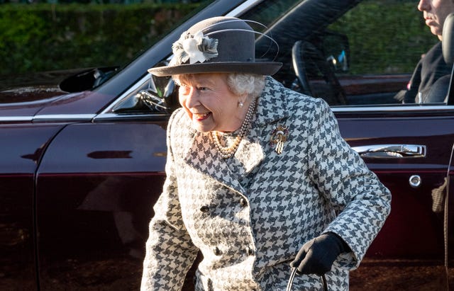 Isabel II, duques de Sussex, príncipe Andrés, Isabel II reaparace tras el acuerdo con los duques de Sussex. Primeras imágenes Isabel II tras la salida de los duques de Sussex, Meghan Markle, Harry, príncipe Harry