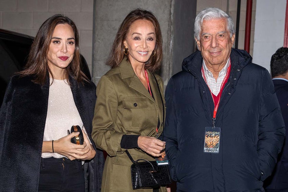 Cerrado.EXC ENRIQUE IGLESIAS ARROPADO POR SU FAMILIA EN SU CONCIERTO EN MADRID