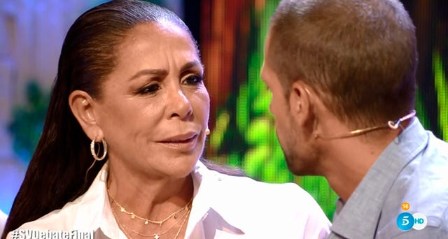 Isabel Pantoja y Albert no logran acercar posturas en su incómodo cara a cara