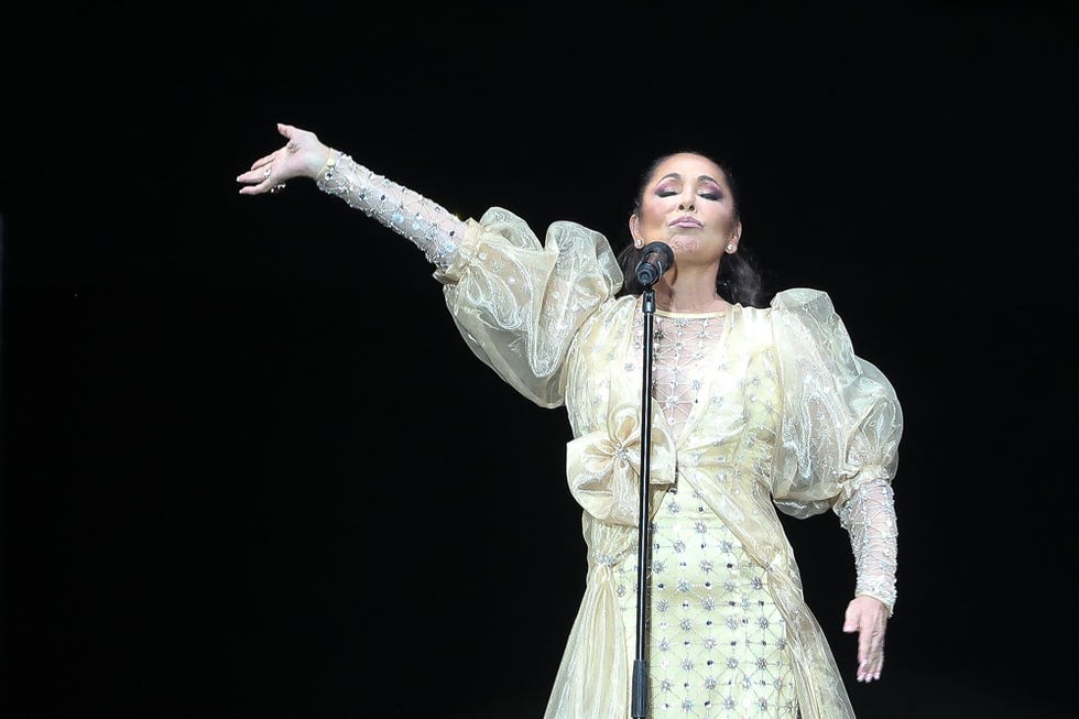 Isabel Pantoja vuelve a los escenarios