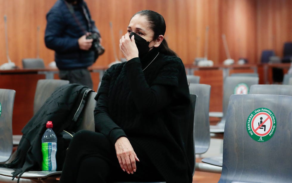 isabel pantoja se rompe ante el juez