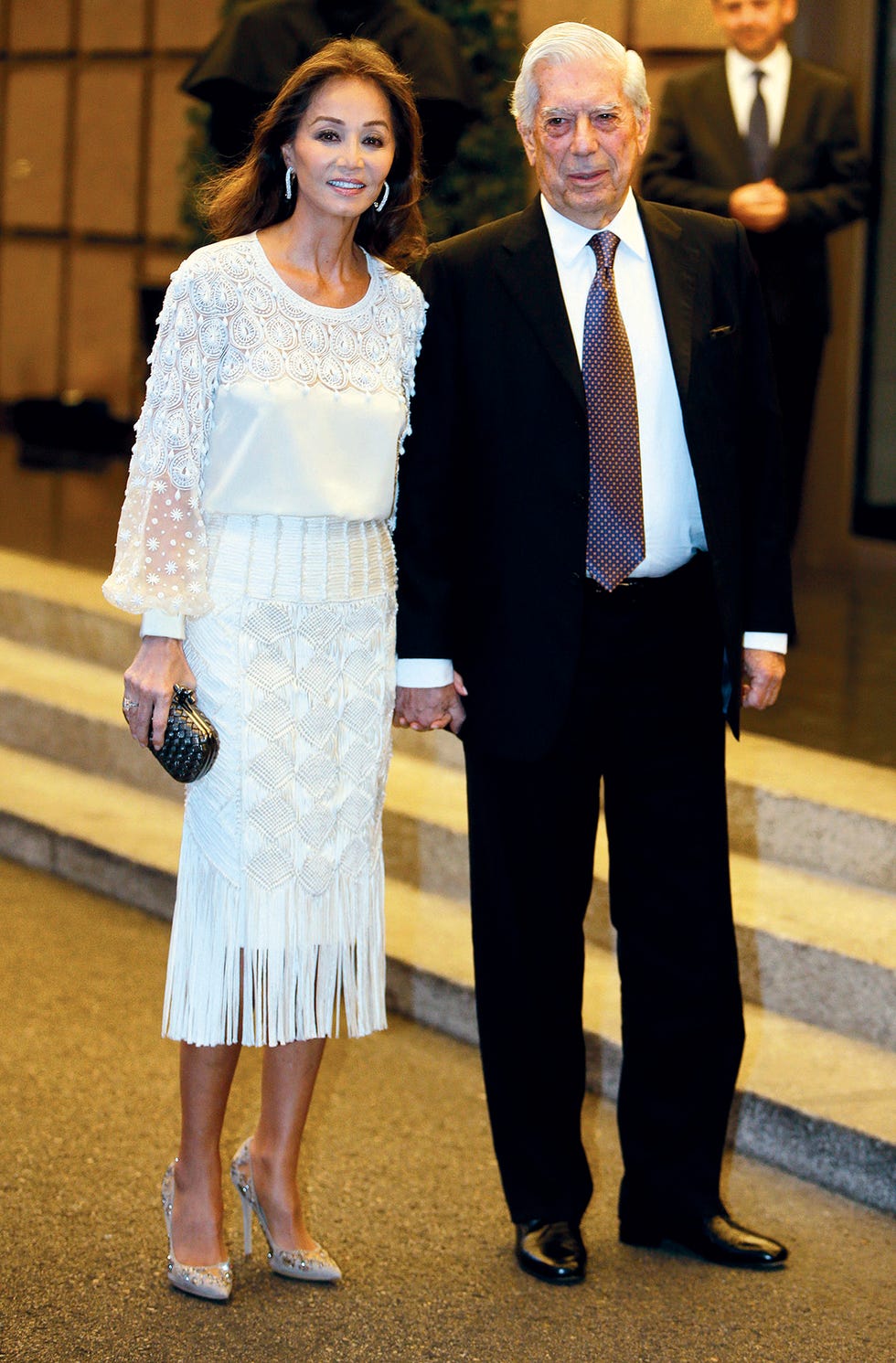 isabel preysler y mario vargas llosa en la celebración del 80 cumpleaños del escritor en 2016