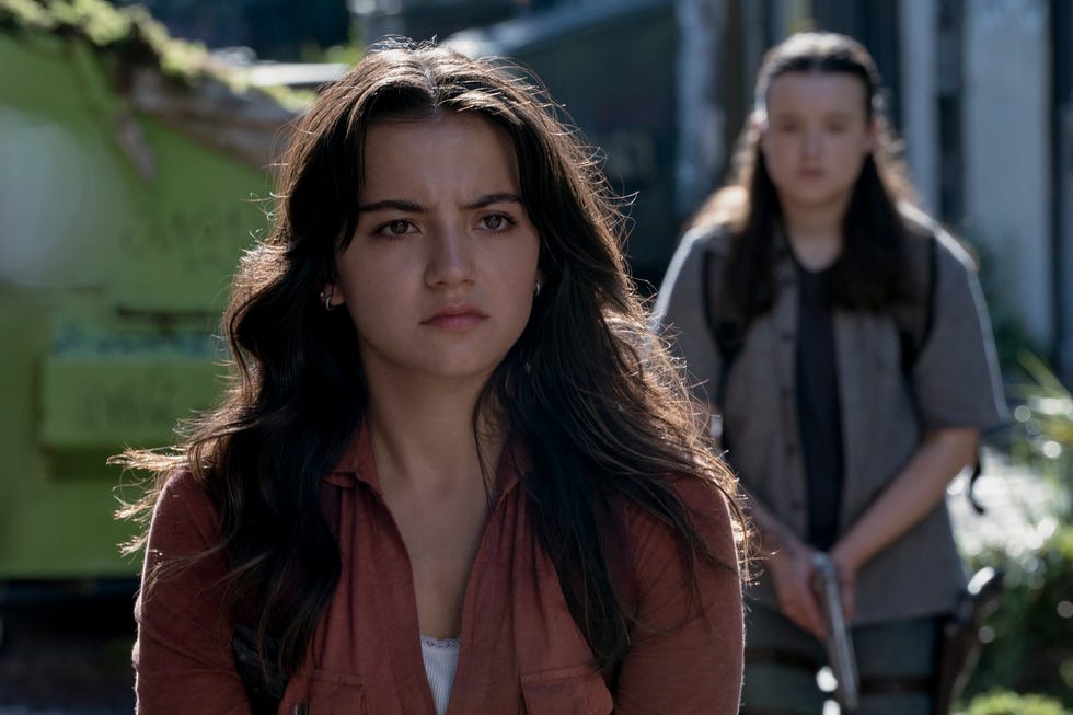 Isabela Merced e Bella Ramsey na 2ª temporada de The Last of Us