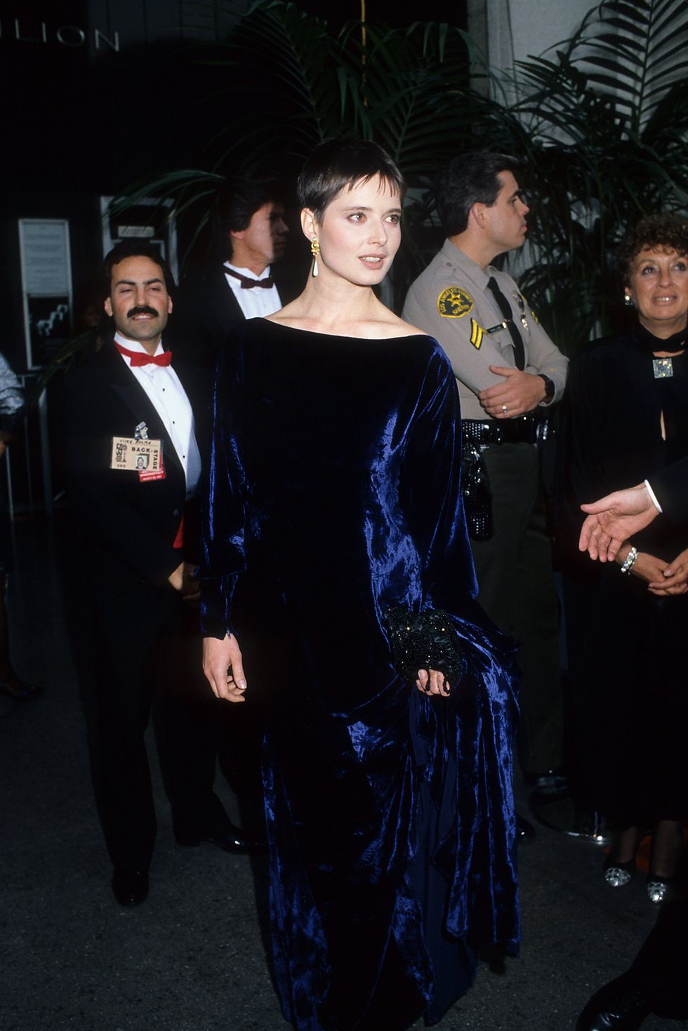 Isabella Rossellini Wears Her Mother Ingrid Bergman's Earrings to the ...