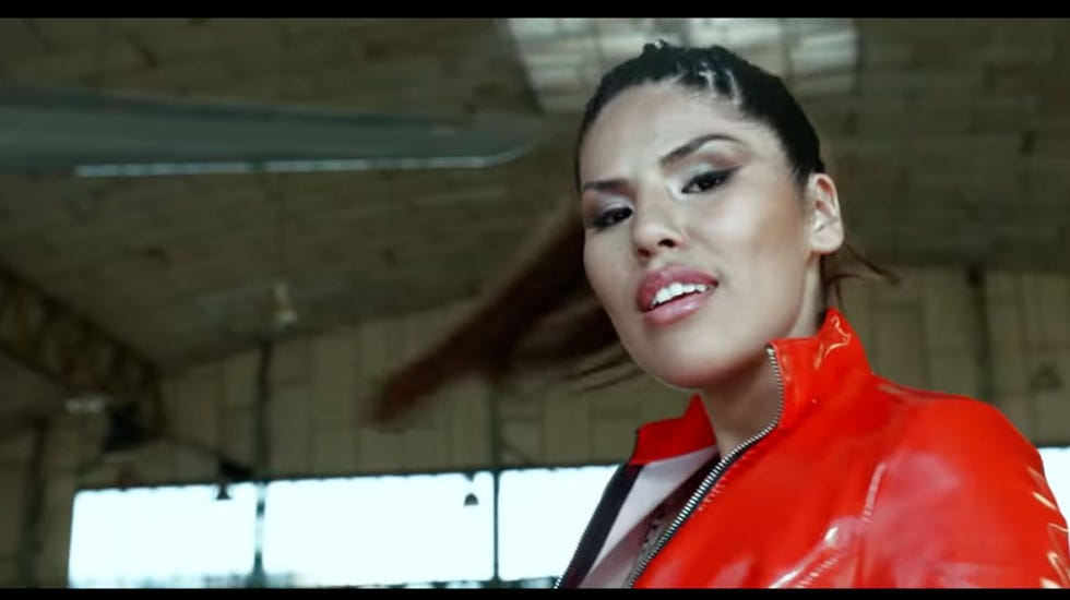 Isa P videoclip 'Ahora estoy mejor'