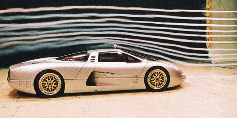 マクラーレンの新型「スピードテール」が、1993年設計のスーパーカーに 