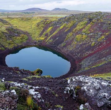 islandia crater kerid