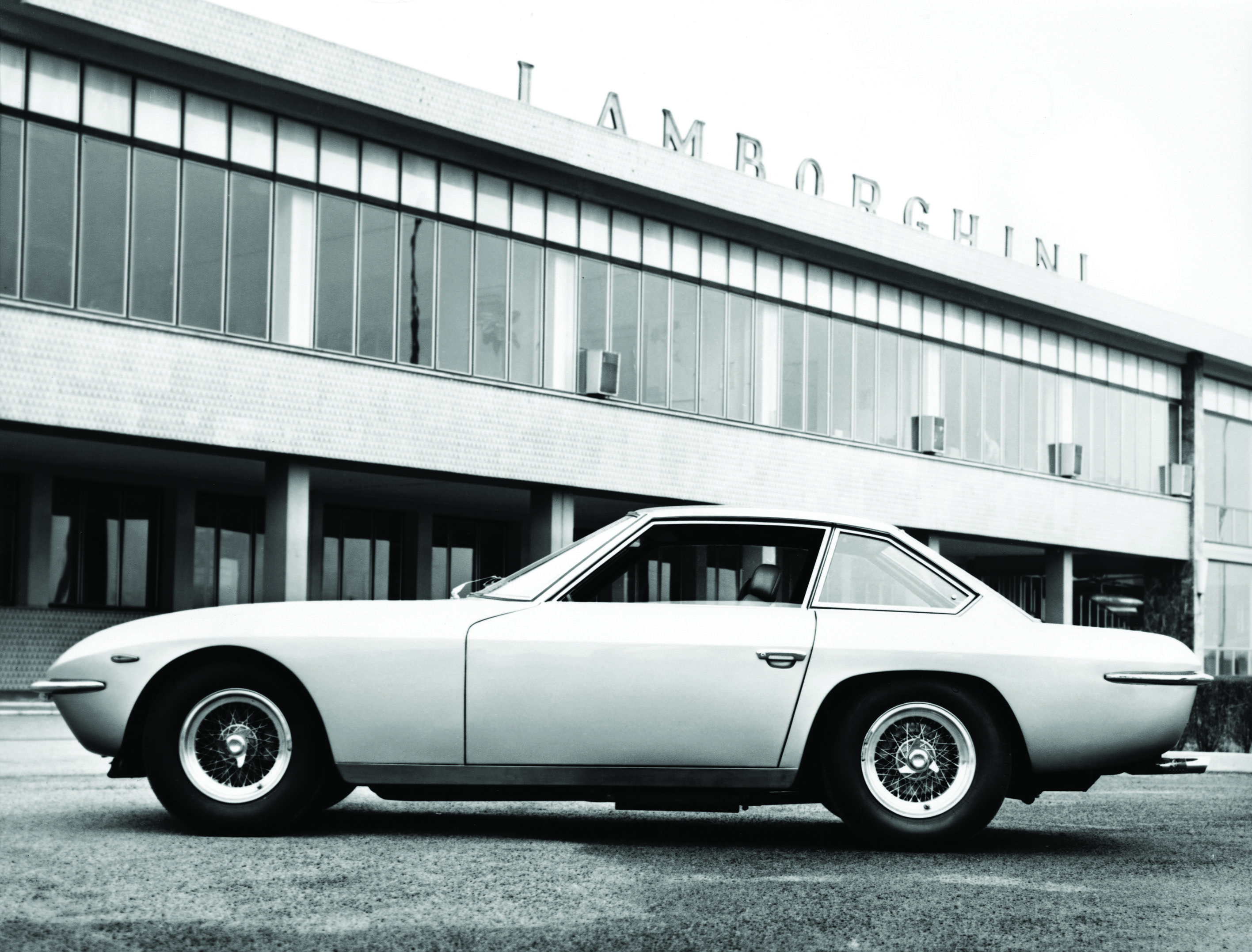 ランボルギーニの歴代モデルから注目の名車を振り返る