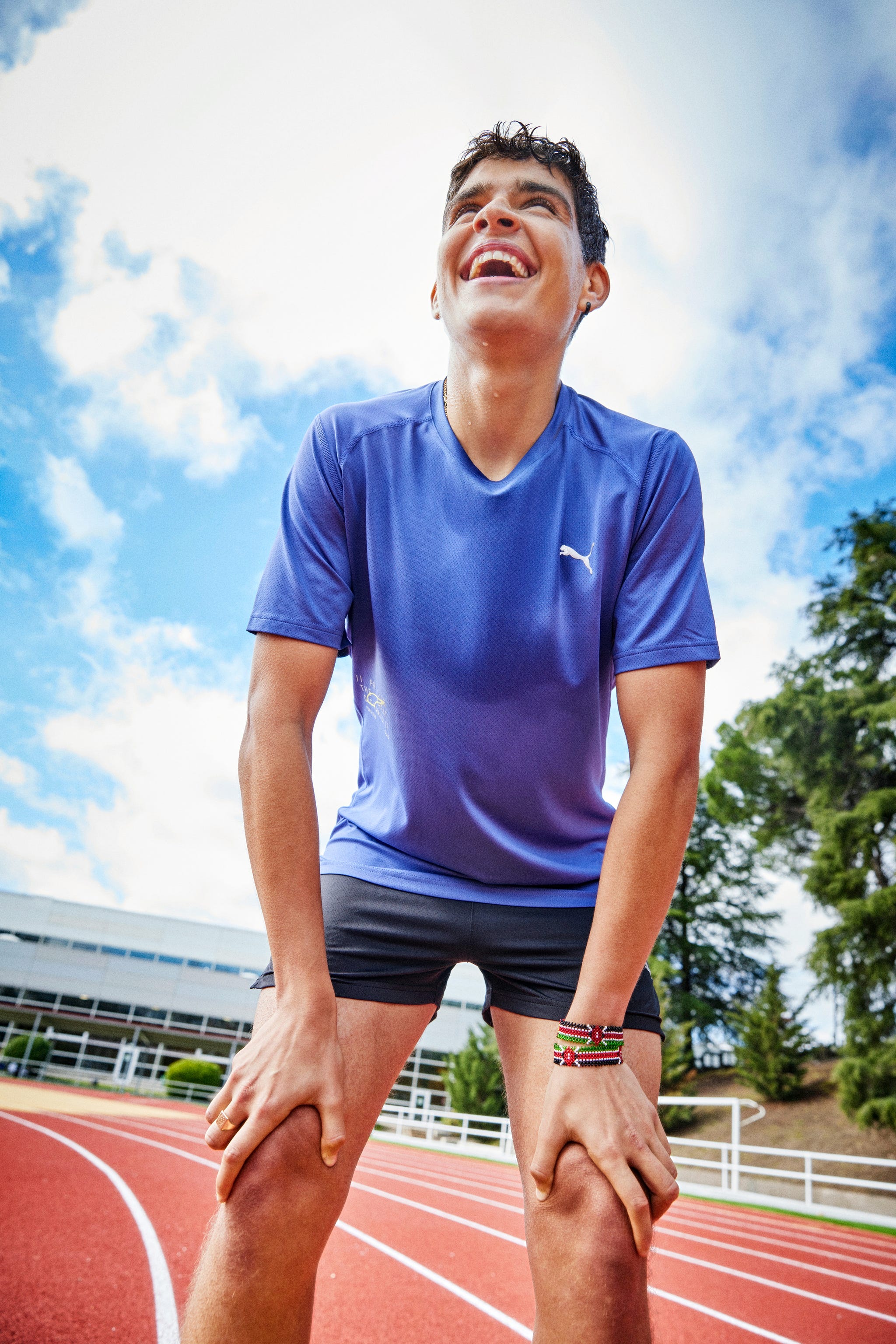 ismanon en una sesión para runner's world con puma