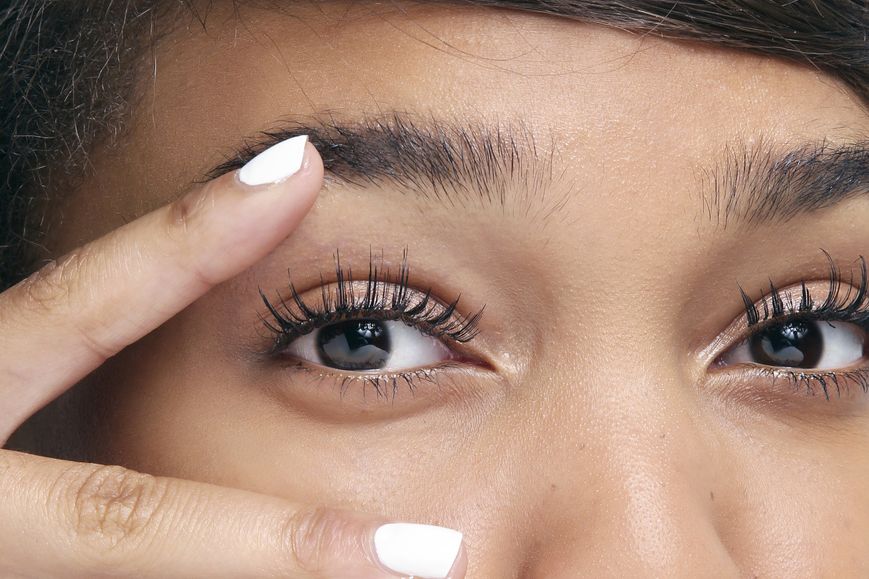 When Should You Get Eyelash Extensions Before Your Wedding Day