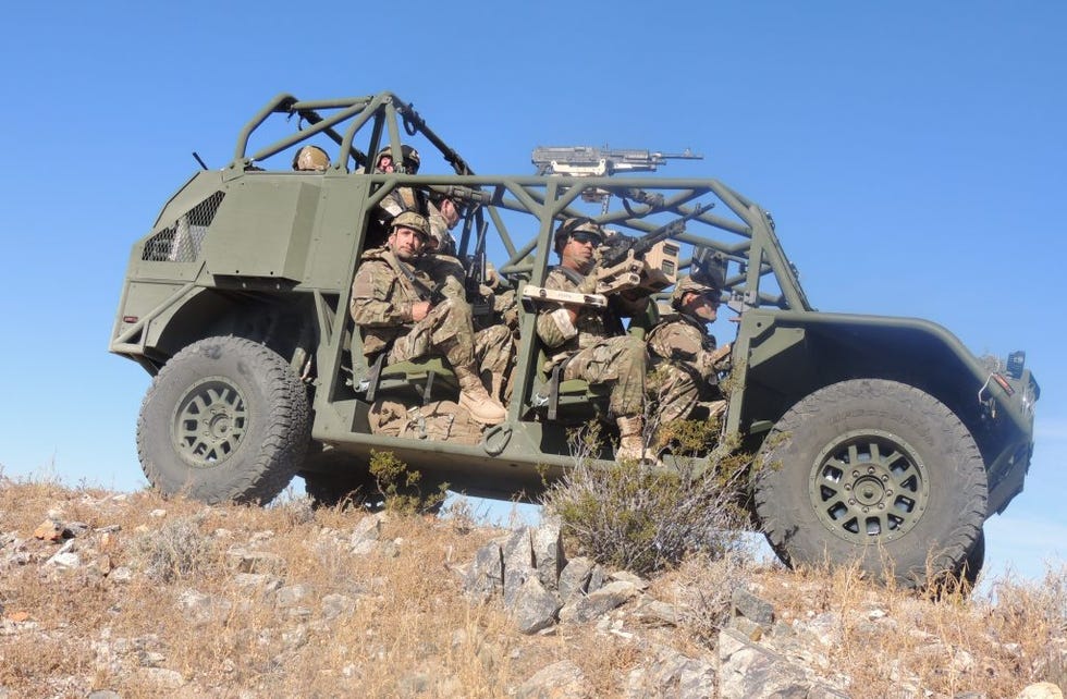 Военные внедорожник Oshkosh