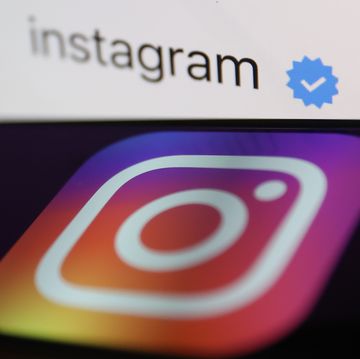 the instagram logo and a verified blue tick