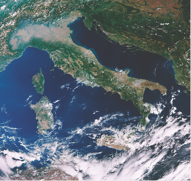 l'italia vista da un satellite