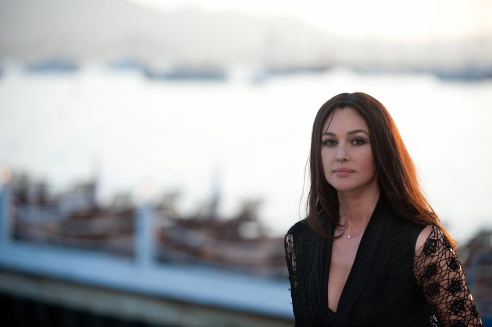 italian actress monica bellucci waits be